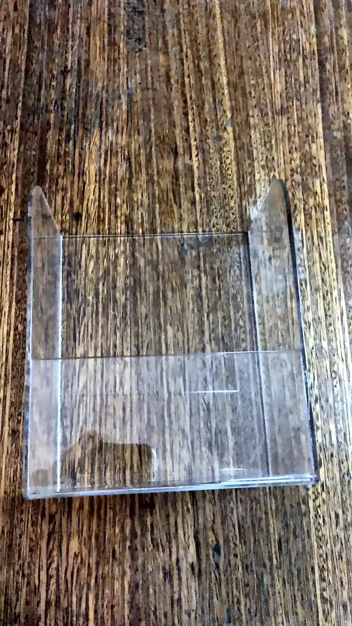Portafolleto de acrílico para mesón